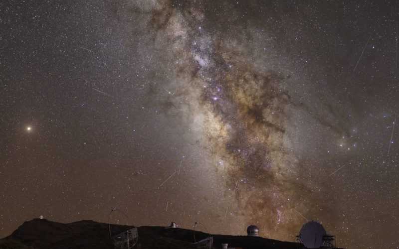 Perseids Meteor Shower ကြယ်မိုး ရွာတဲ့ ဖြစ်စဉ်